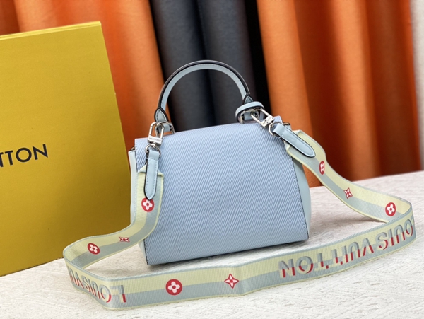 ルイヴィトンバッグ内部構造